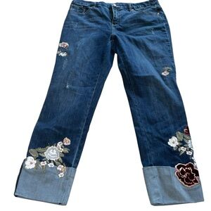 🌹 Chico’s So Slimming Girlfriend Ankle Jeans | Size 1 (M/8-10)